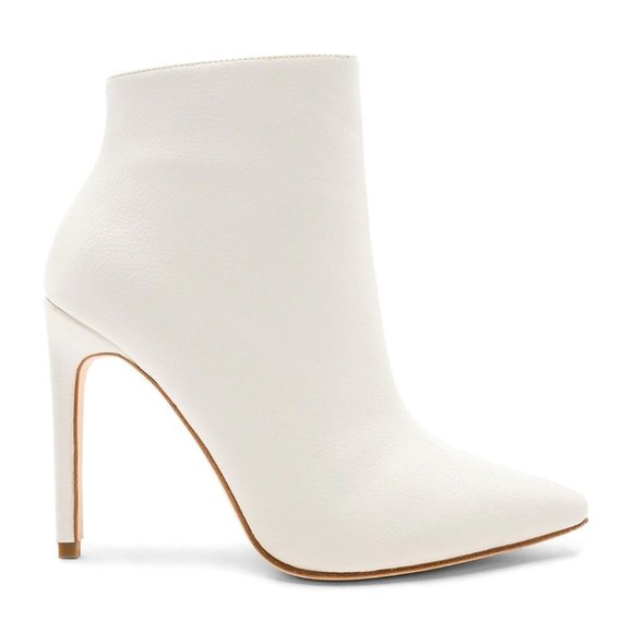 RAYE Shoes - Raye Congo White Leather Pointed Toe Ankle Boots Women's Size 6.5